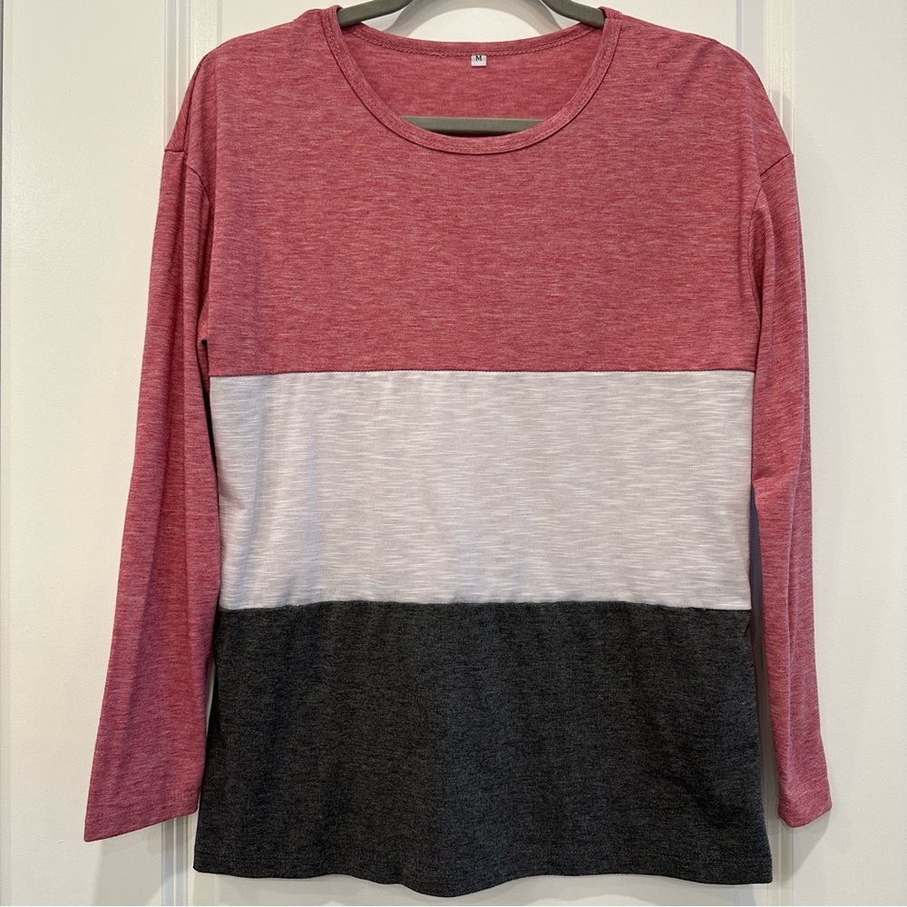 Red/White/Gray Long Sleeve Color Block Knit Top (M)